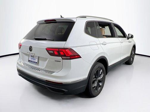 2024 Volkswagen Tiguan 2.0T SE 4MOTION