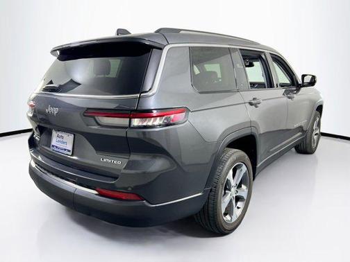 Baltic Gray Metallic Clearcoat 2023 Jeep Grand Cherokee L Limited