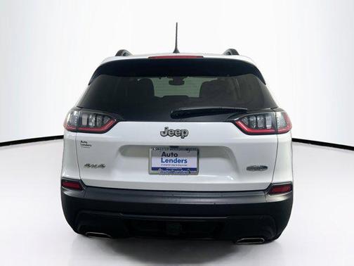 Bright White Clearcoat 2022 Jeep Cherokee Latitude Lux