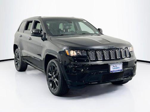 2022 Jeep Grand Cherokee Laredo