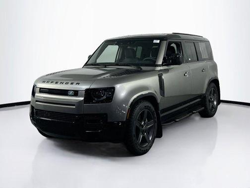 2025 Land Rover Defender 110 P400 X-Dynamic SE