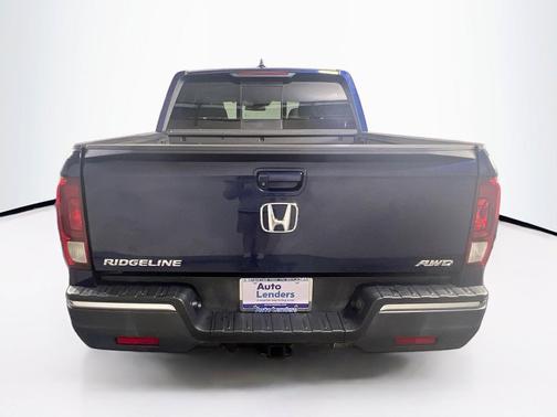 Obsidian Blue Pearl 2020 Honda Ridgeline RTL