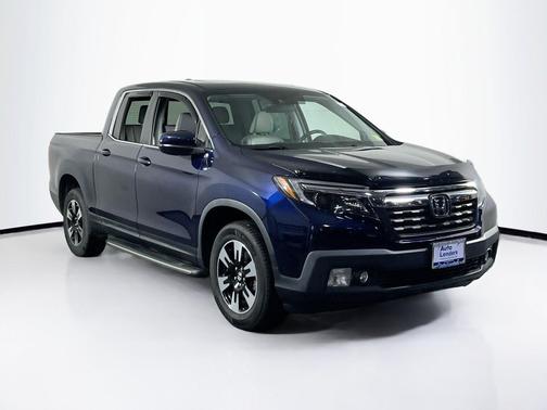 Obsidian Blue Pearl 2020 Honda Ridgeline RTL