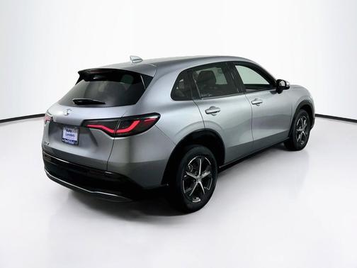 Lunar Silver Metallic 2024 Honda HR-V EX-L
