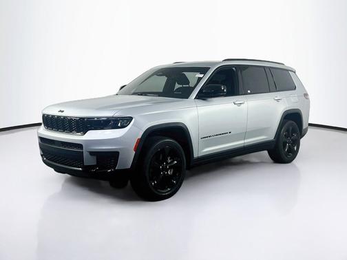 Silver Zynith 2023 Jeep Grand Cherokee L Altitude