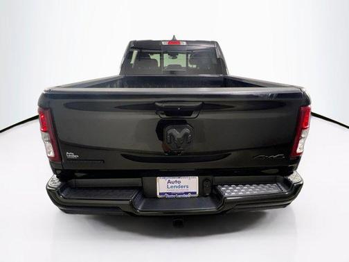 Diamond Black Crystal Pearlcoat 2023 RAM 1500 Big Horn/Lone Star