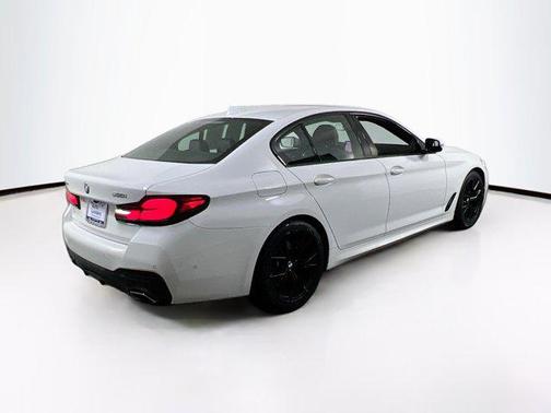2022 BMW 530 i xDrive