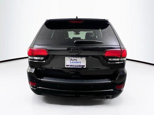 2022 Jeep Grand Cherokee Laredo