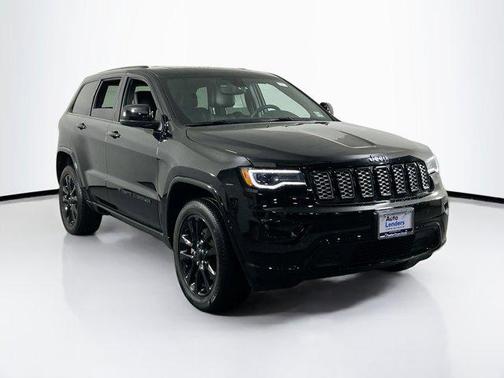 2022 Jeep Grand Cherokee Laredo