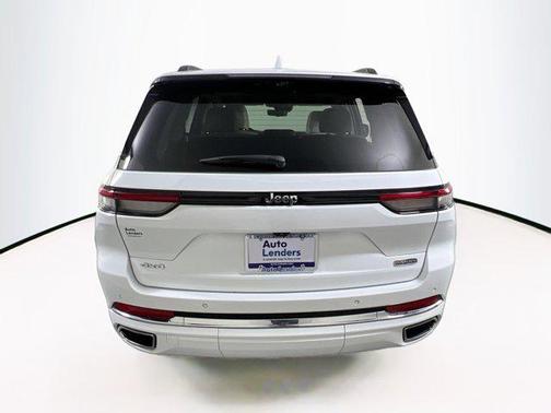 2022 Jeep Grand Cherokee Overland