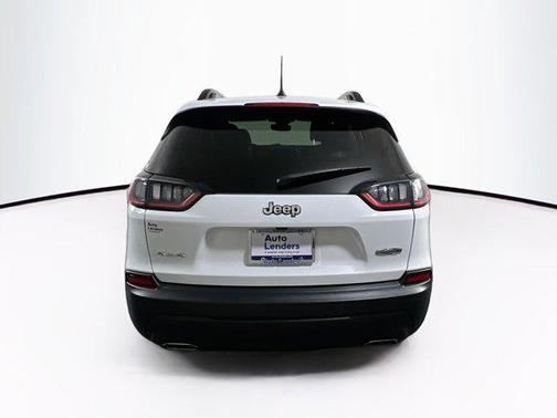Bright White Clearcoat 2022 Jeep Cherokee Latitude Lux
