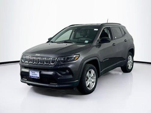Granite Crystal Metallic Clearcoat 2022 Jeep Compass Latitude