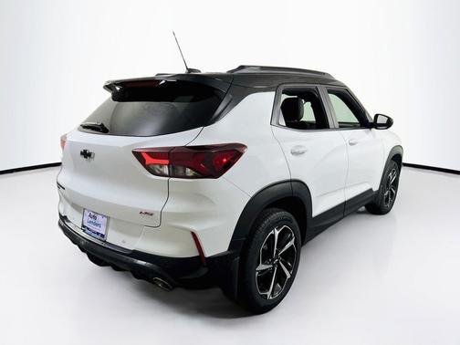 Summit White 2022 Chevrolet Trailblazer RS