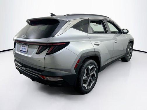 Shimmering Silver 2023 Hyundai TUCSON SEL