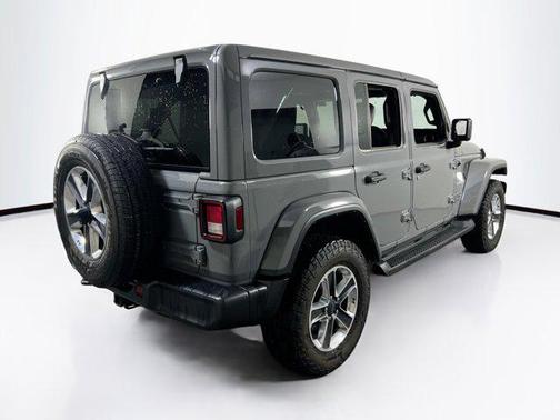 2023 Jeep Wrangler 4-Door Sahara 4x4