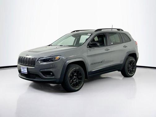 Sting-Gray Clearcoat 2022 Jeep Cherokee X 4x4