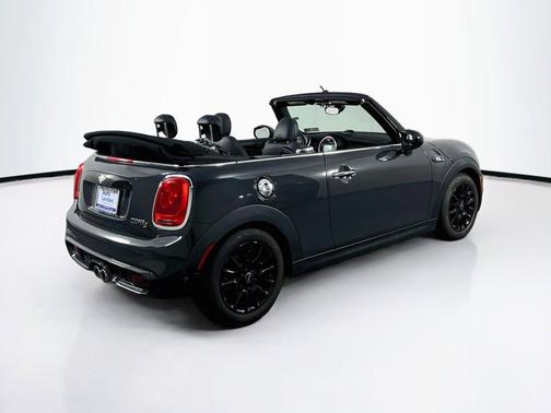 Thunder Grey Metallic 2018 MINI Convertible Cooper S