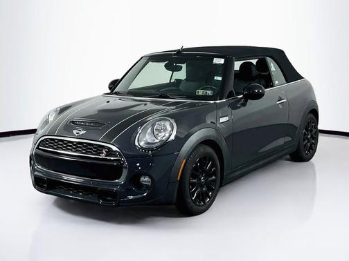 Thunder Grey Metallic 2018 MINI Convertible Cooper S