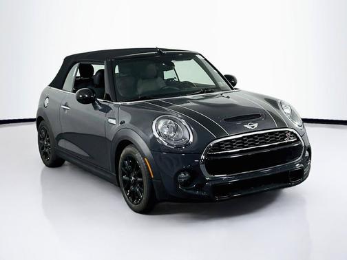 Thunder Grey Metallic 2018 MINI Convertible Cooper S