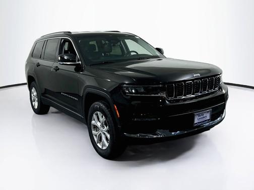 Diamond Black Crystal Pearlcoat 2023 Jeep Grand Cherokee L Limited