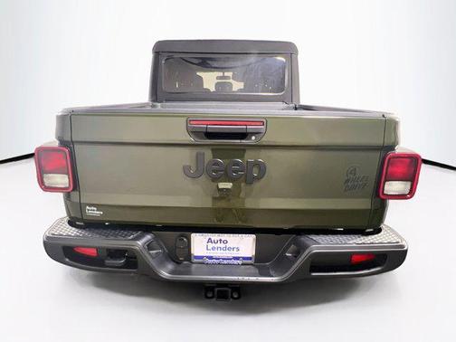 Sarge Green Clearcoat 2023 Jeep Gladiator Willys 4x4