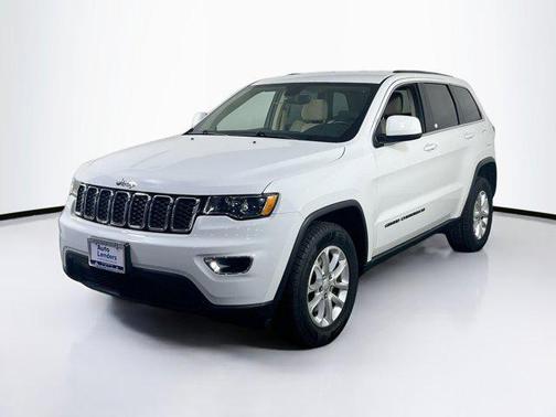 2022 Jeep Grand Cherokee Laredo