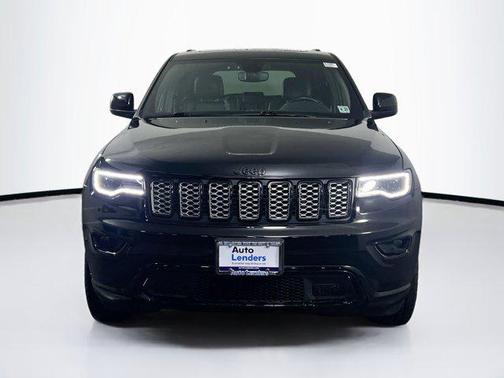 2022 Jeep Grand Cherokee Laredo