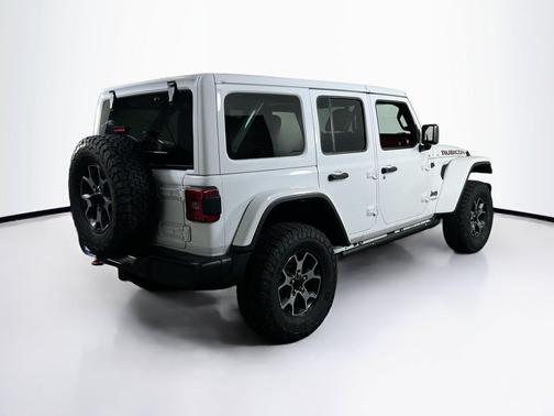 Bright White Clearcoat 2018 Jeep Wrangler Unlimited Rubicon