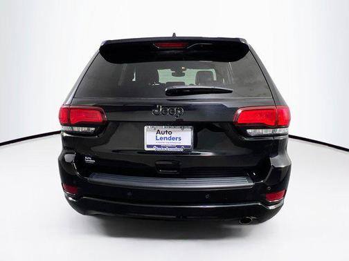 2022 Jeep Grand Cherokee Laredo