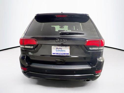 2022 Jeep Grand Cherokee Laredo