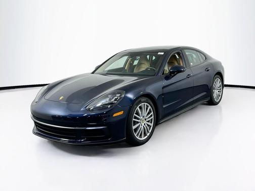 Night Blue Metallic 2020 Porsche Panamera 4