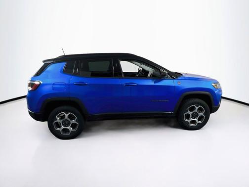 Laser Blue Pearlcoat 2022 Jeep Compass Trailhawk