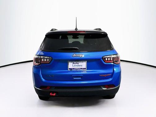 Laser Blue Pearlcoat 2022 Jeep Compass Trailhawk