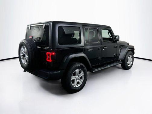 2022 Jeep Wrangler Unlimited Sport