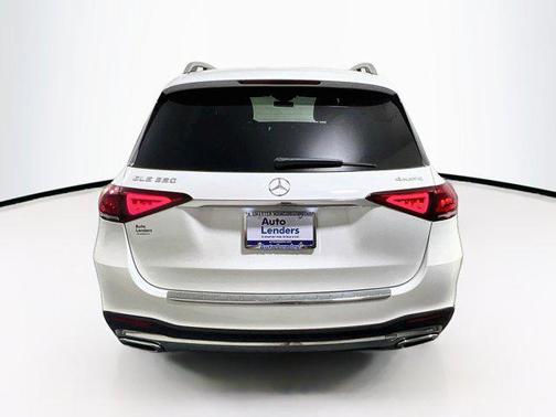 White 2022 Mercedes-Benz GLE 350 4MATIC