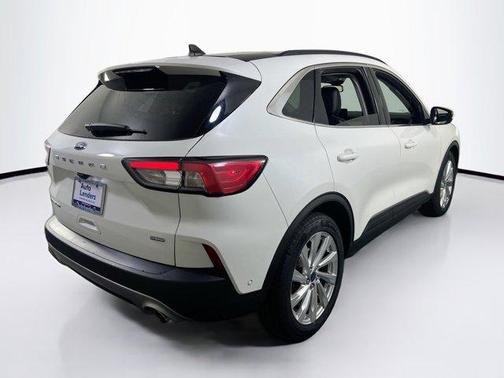 2021 Ford Escape Titanium