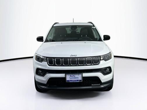 Bright White Clearcoat 2022 Jeep Compass Latitude Lux