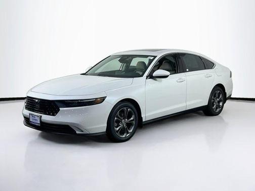Platinum White Pearl 2023 Honda Accord EX