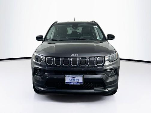Granite Crystal Metallic Clearcoat 2022 Jeep Compass Latitude