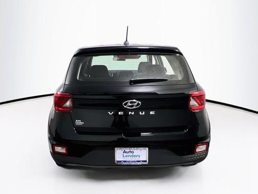 Onyx Black 2023 Hyundai VENUE SE