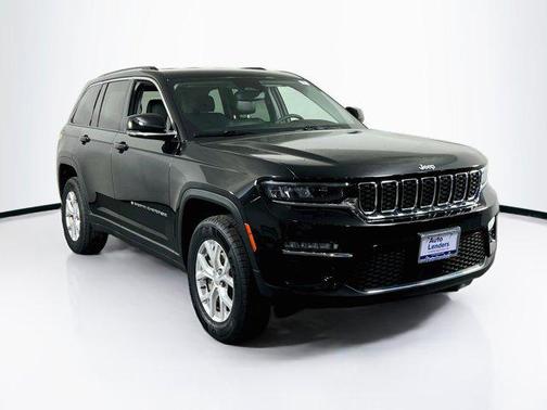 Diamond Black Crystal Pearlcoat 2023 Jeep Grand Cherokee Limited