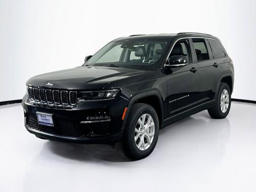 Diamond Black Crystal Pearlcoat 2023 Jeep Grand Cherokee Limited