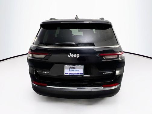 Diamond Black Crystal Pearlcoat 2023 Jeep Grand Cherokee L Limited