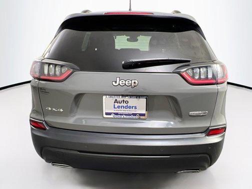 2022 Jeep Cherokee Latitude Lux