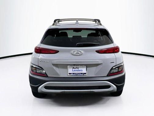 2022 Hyundai KONA SEL