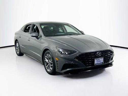 2022 Hyundai SONATA SEL