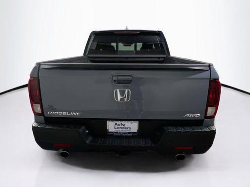 2022 Honda Ridgeline Black