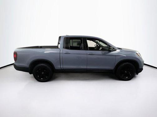 2022 Honda Ridgeline Black