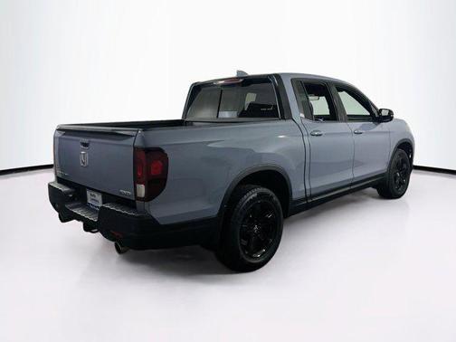 2022 Honda Ridgeline Black