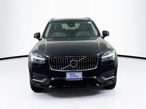 2023 Volvo XC90 B5 Core
